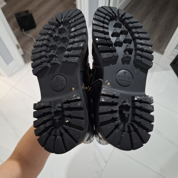 Gucci Black Leather Ankle Boots with Gold Horsebit - Picture 2 of 5